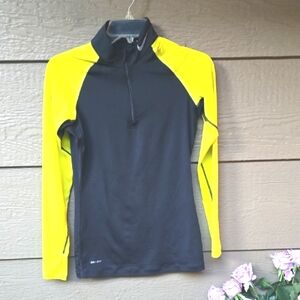Nike Women's Pro Core Dri- Fit Half Zip Fitted Running Top S  Small